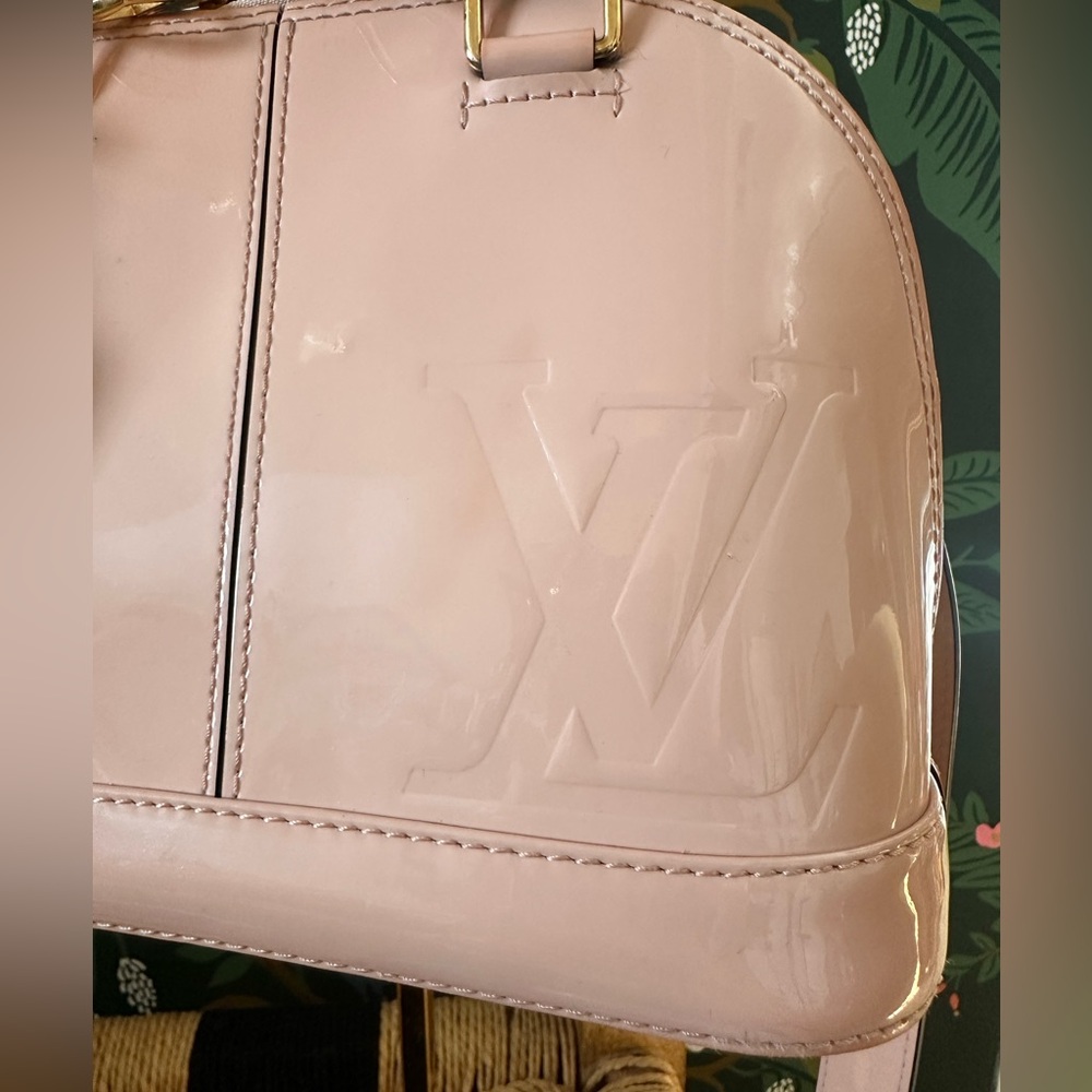 SOLD 🏆 Louis Vuitton Alma BB Ballerina Pink Patent ❤️💃 - Picture 4 of 14